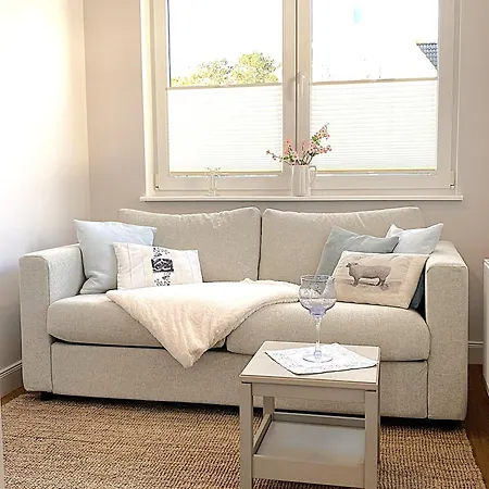 Johanna App 1- Mit Zwei Balkonen & Garten - Nur Wenige Schritte Vom