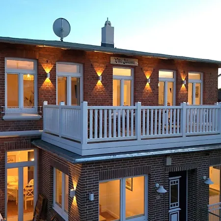 Johanna App 1- Mit Zwei Balkonen & Garten - Nur Wenige Schritte Vom Apartman *