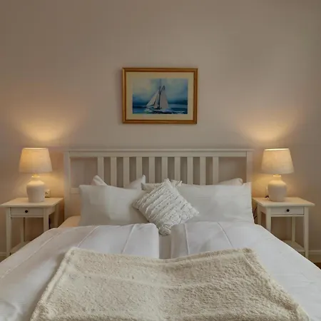 Appartement Johanna App 1- Mit Zwei Balkonen & Garten - Nur Wenige Schritte Vom *