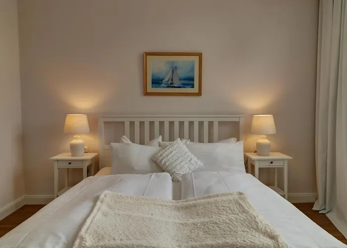 Appartement Johanna App 1- Mit Zwei Balkonen & Garten - Nur Wenige Schritte Vom *